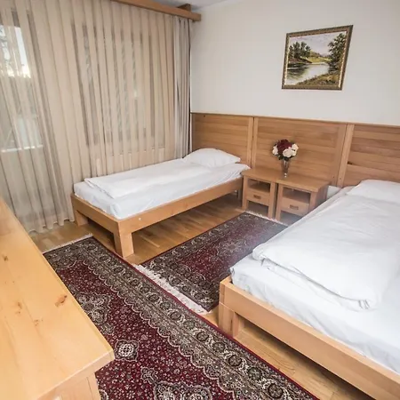 Borovi Bed & Breakfast *